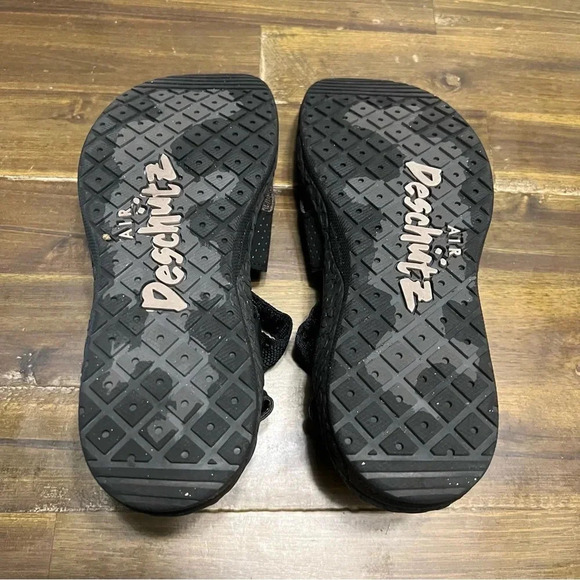 Nike ACG Air Deschutz+ Black Sandals - Picture 9 of 12